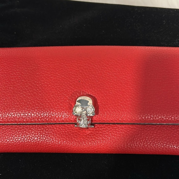 Authentic Alexander McQueen Skull Wallet / WOC - Picture 14 of 17